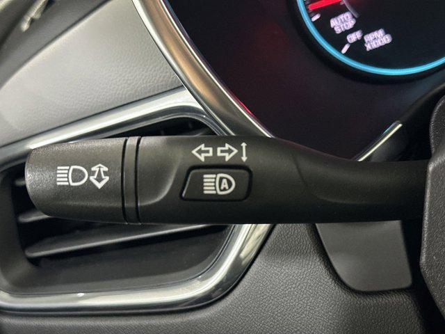 Photo of 2022 Blue Glow Metallic Chevrolet Equinox