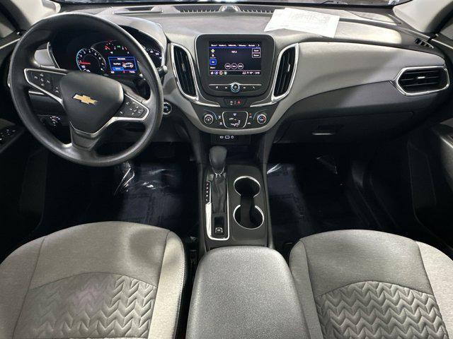 Photo of 2022 Blue Glow Metallic Chevrolet Equinox