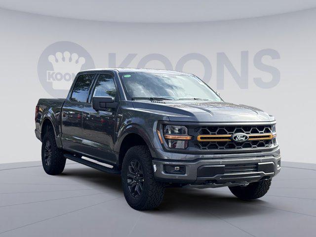 Photo of 2025 CARBONIZED GRAY METALLIC Ford F-150