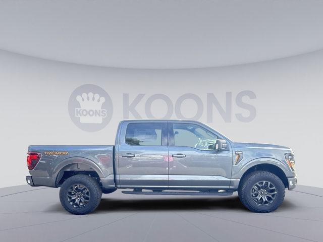 Photo of 2025 CARBONIZED GRAY METALLIC Ford F-150