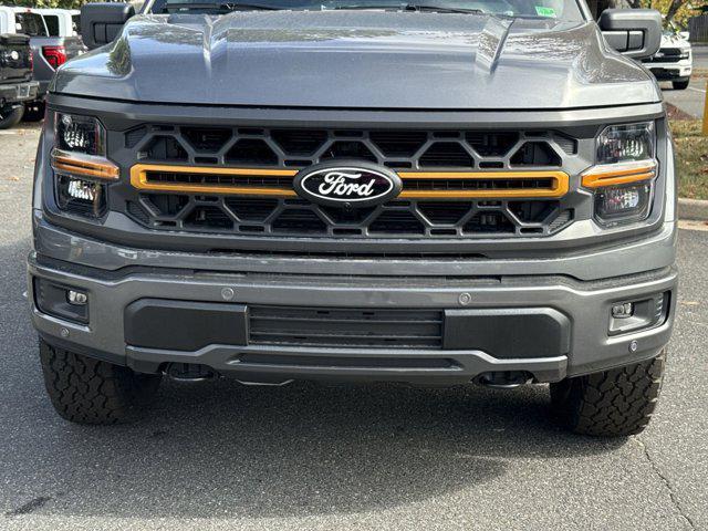Photo of 2025 CARBONIZED GRAY METALLIC Ford F-150