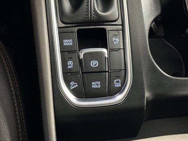 Photo of 2020 Shimmering Silver Pearl Hyundai SANTA FE