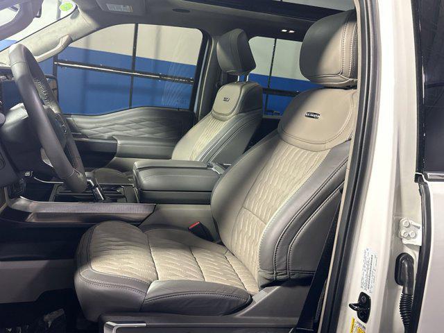 Photo of 2025 STAR WHITE METALLIC TRICOAT Ford F-150