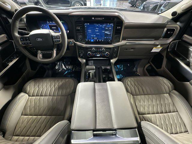Photo of 2025 STAR WHITE METALLIC TRICOAT Ford F-150