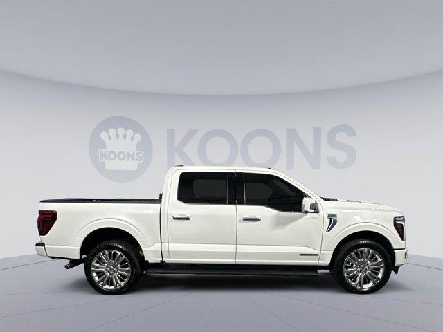 Photo of 2025 STAR WHITE METALLIC TRICOAT Ford F-150