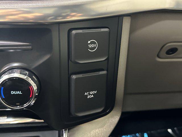 Photo of 2025 STAR WHITE METALLIC TRICOAT Ford F-150