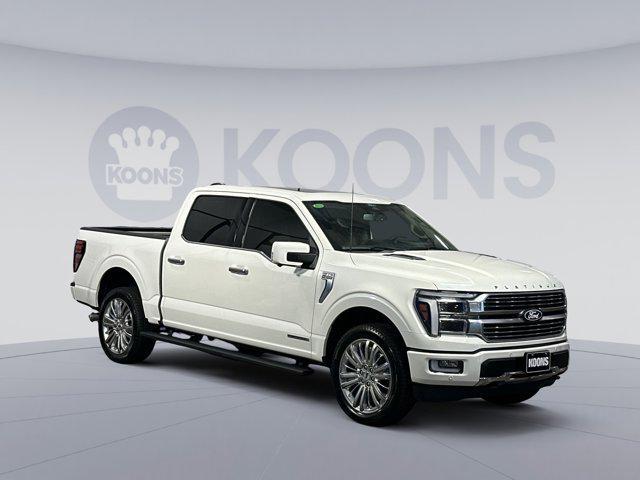 Photo of 2025 STAR WHITE METALLIC TRICOAT Ford F-150