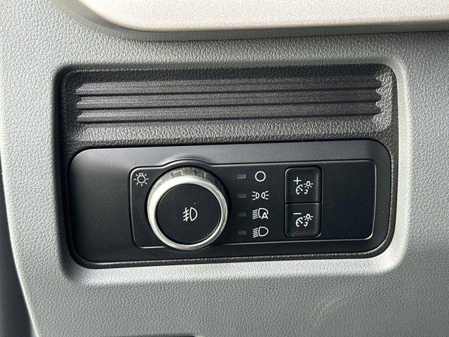 Photo of 2024 OXFORD WHITE Ford F-450