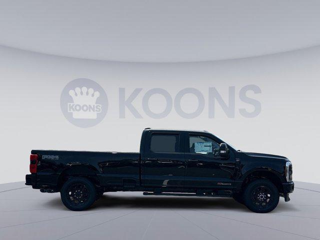 Photo of 2025 AGATE BLACK Ford F-350