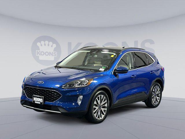 Photo of 2022 ATLAS BLUE METALLIC Ford Escape
