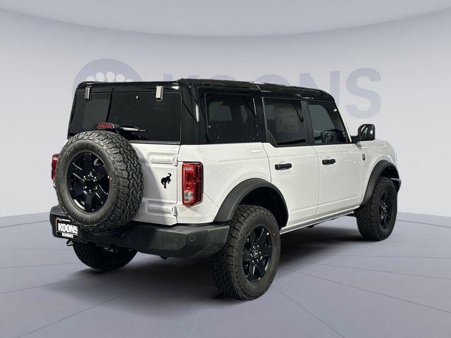 Photo of 2025 Oxford White Ford Bronco