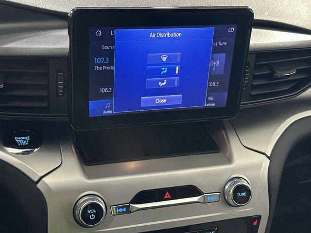 Photo of 2022 ATLAS BLUE METALLIC Ford Explorer