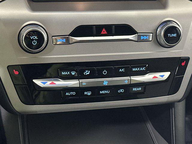 Photo of 2022 ATLAS BLUE METALLIC Ford Explorer