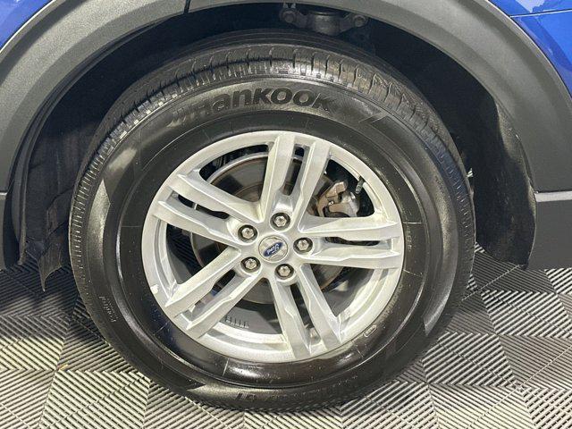 Photo of 2022 ATLAS BLUE METALLIC Ford Explorer