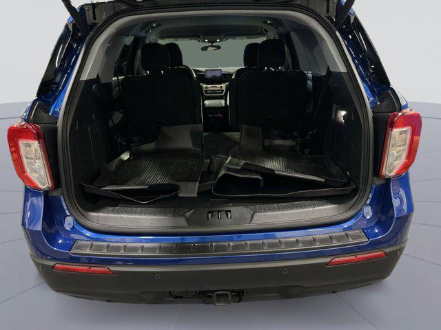 Photo of 2022 ATLAS BLUE METALLIC Ford Explorer