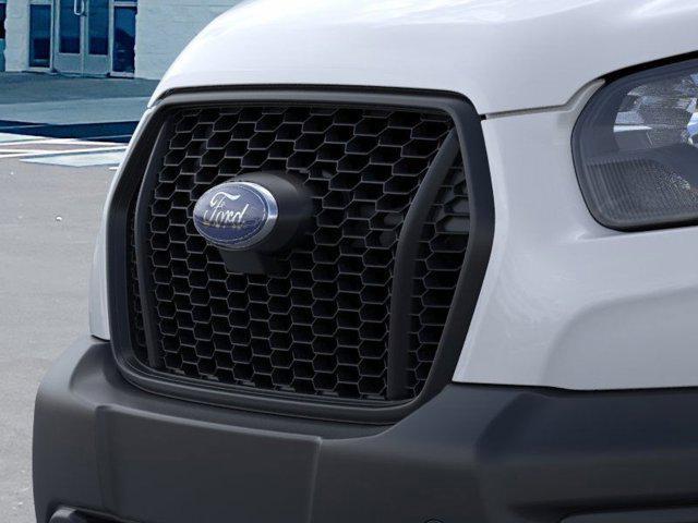 Photo of 2025 OXFORD WHITE Ford Transit-250