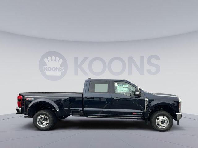 Photo of 2025 ANTIMATTER BLUE Ford F-350