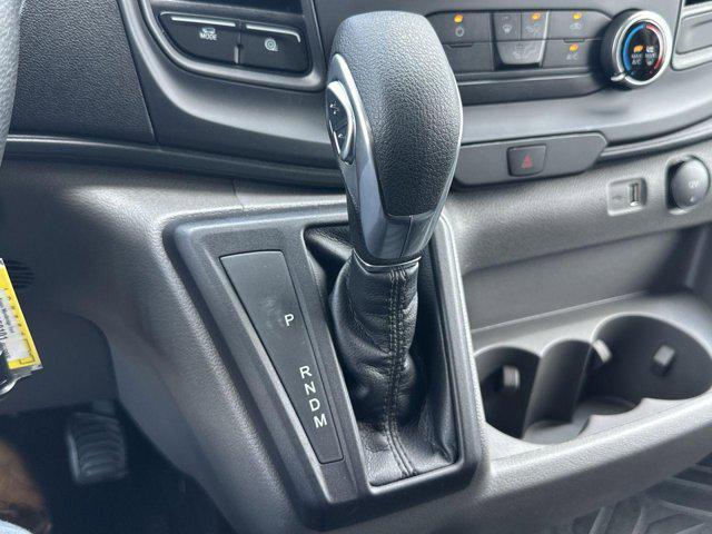 Photo of 2025 OXFORD WHITE Ford Transit-250