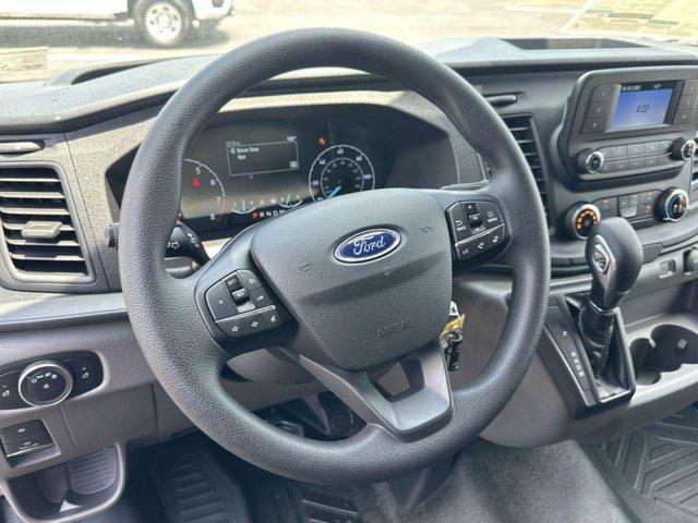 Photo of 2025 OXFORD WHITE Ford Transit-250