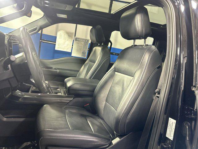 Photo of 2022 AGATE BLACK METALLIC Ford F-150