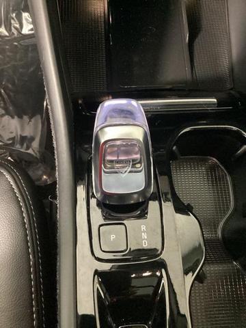 Photo of 2023 Silver Dawn Metallic Volvo XC40