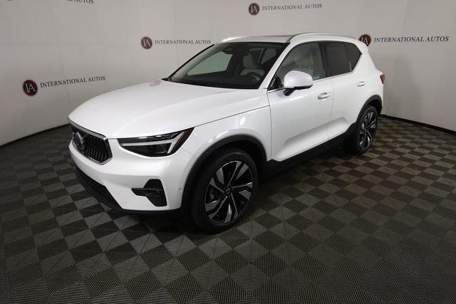 2024 Volvo XC40