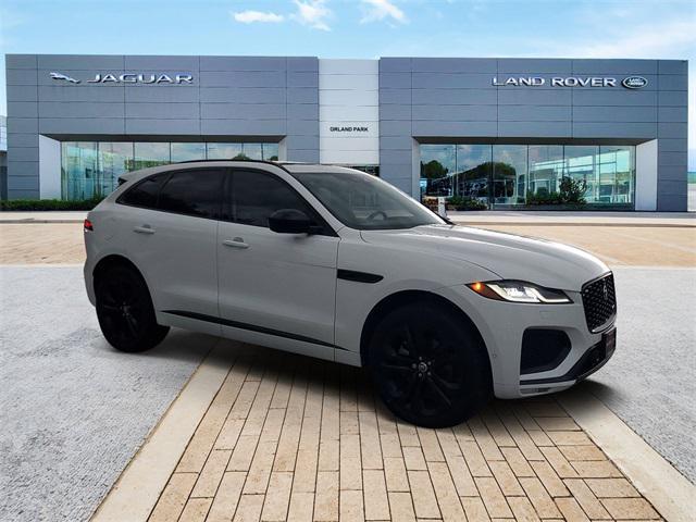 Photo of 2025 Fuji White Jaguar F-PACE