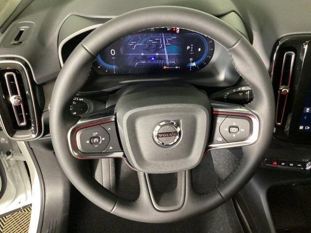 Photo of 2025 Crystal White Pearl Volvo XC40