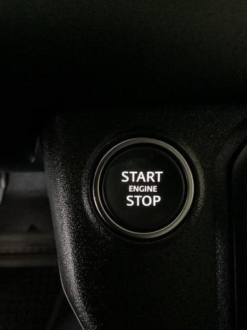 Photo of 2024 Fuji White Land Rover Defender