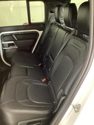 Photo of 2024 Fuji White Land Rover Defender