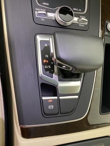 Photo of 2018 Ibis White Audi Q5