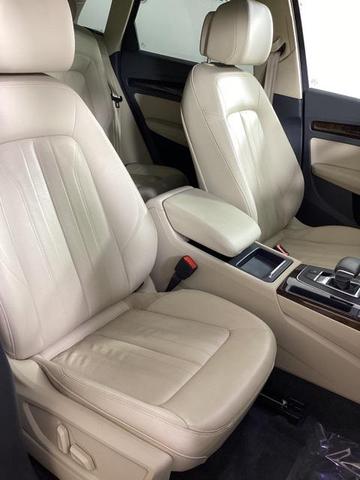 Photo of 2018 Ibis White Audi Q5