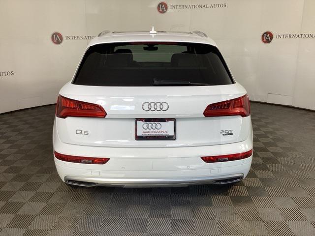 Photo of 2018 Ibis White Audi Q5