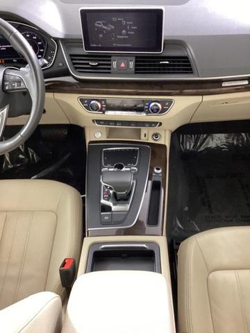 Photo of 2018 Ibis White Audi Q5