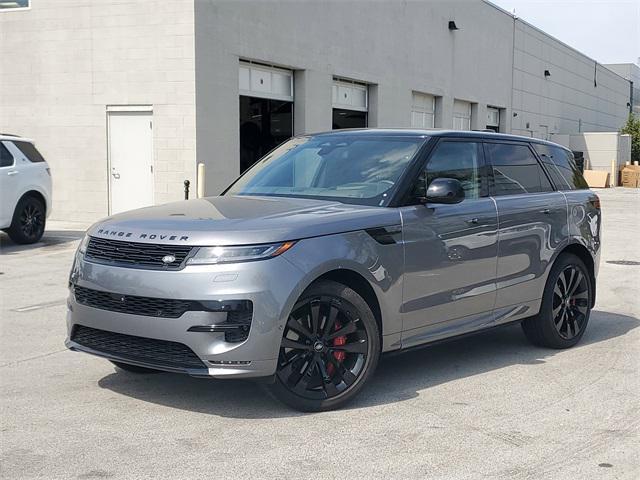Photo of 2025 Eiger Grey Metallic Land Rover Range Rover Sport