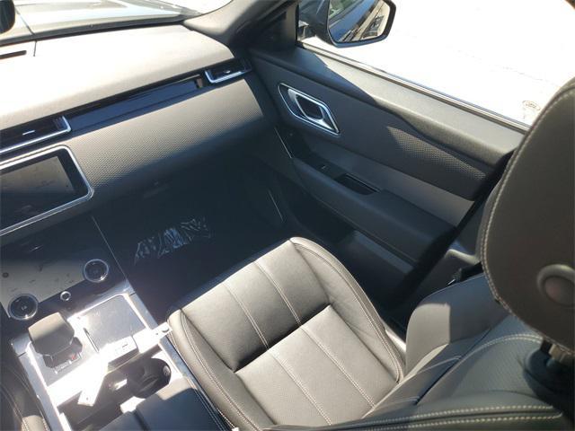 Photo of 2022 Santorini Black Metallic Land Rover Range Rover Velar
