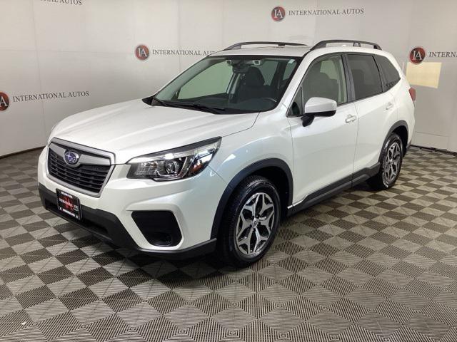 Photo of 2020 Crystal White Pearl Subaru Forester