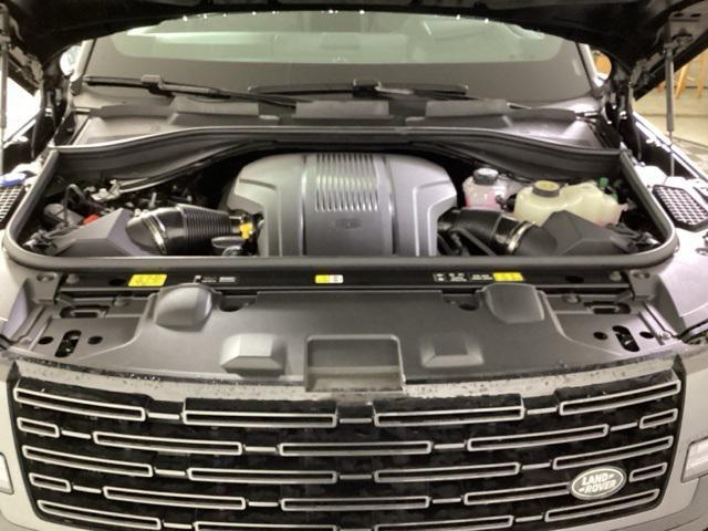 Photo of 2025 Land Rover Range Rover