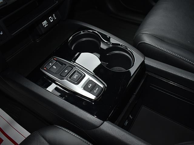 Photo of 2020 Crystal Black Pearl Honda Ridgeline