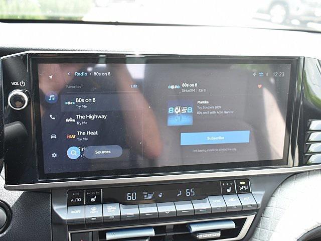 Photo of 2025 Midnight Black Metallic Toyota Camry