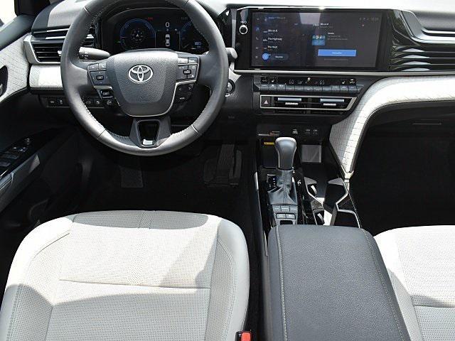 Photo of 2025 Midnight Black Metallic Toyota Camry