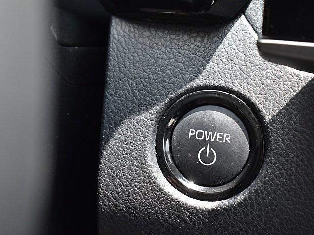 Photo of 2025 Midnight Black Metallic Toyota Camry