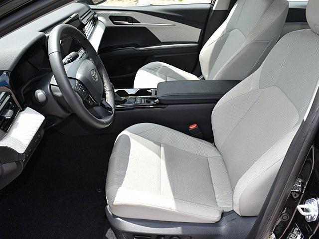 Photo of 2025 Midnight Black Metallic Toyota Camry