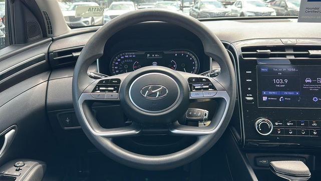 Photo of 2022 Shimmering Silver Hyundai TUCSON