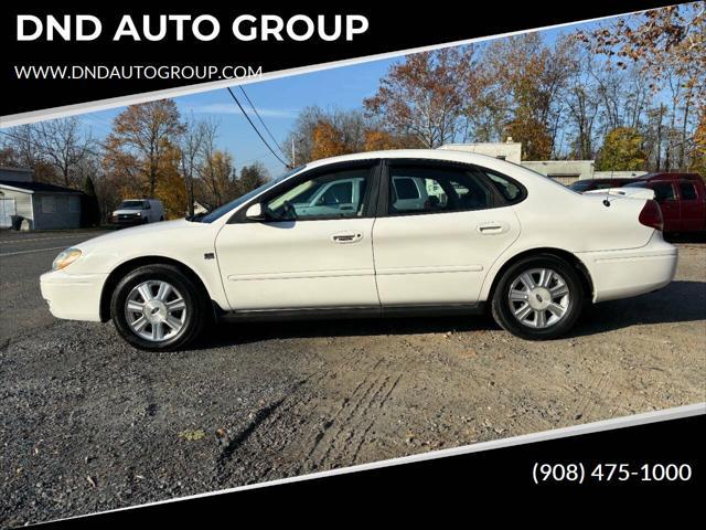 2005 Ford Taurus