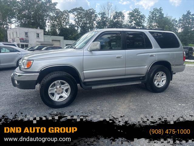 Photo of 2002 Silver Toyota 4Runner