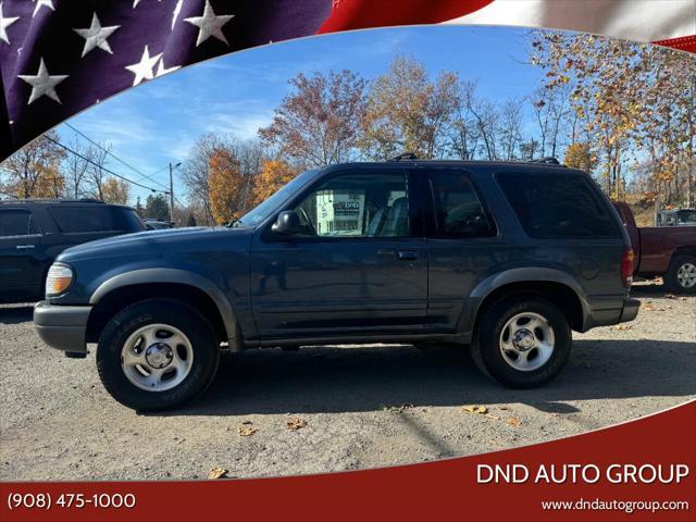 2000 Ford Explorer