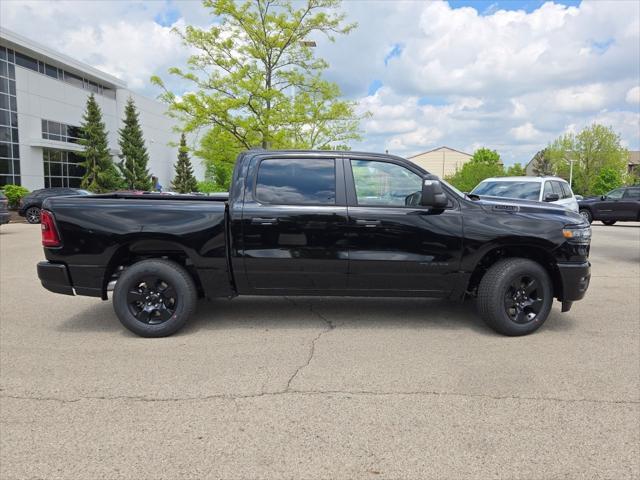 Photo of 2025 Diamond Black Crystal Pearlcoat RAM 1500