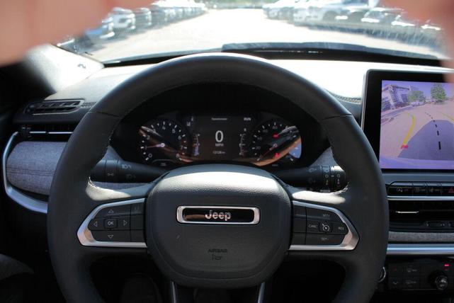 Photo of 2024 Bright White Clearcoat Jeep Compass
