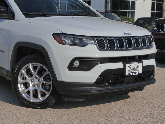 Photo of 2024 Bright White Clearcoat Jeep Compass